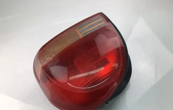 Toyota Yaris Tailgate rear/tail lights