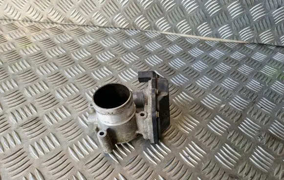 Audi A4 S4 B8 8K Throttle valve 03L128063R 03L128063 A2C31762900
