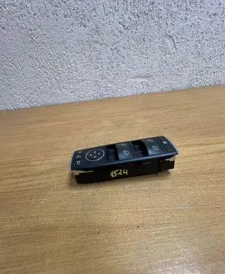Mercedes-Benz E C207 W207 Electric window control switch A2049055402 10021551 1524