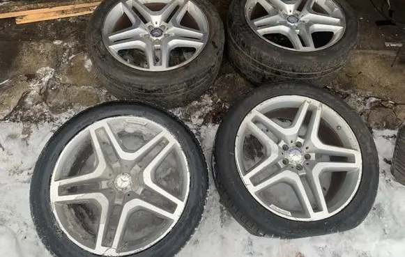 Mercedes-Benz GL X166 R21 alloy rim A1664012502