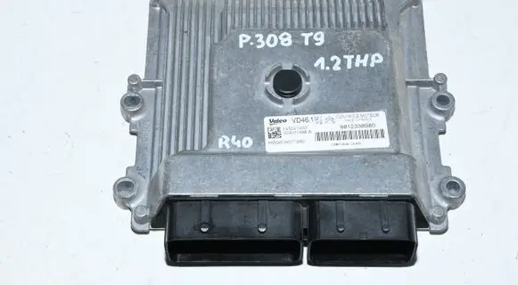 Peugeot 308 Engine control unit/module 9812338980