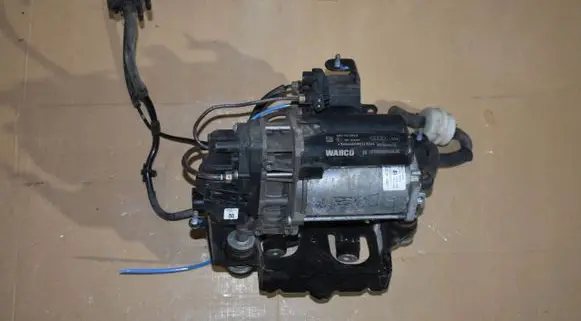 Porsche Cayenne (9Y0 9Y3) Other under body part 