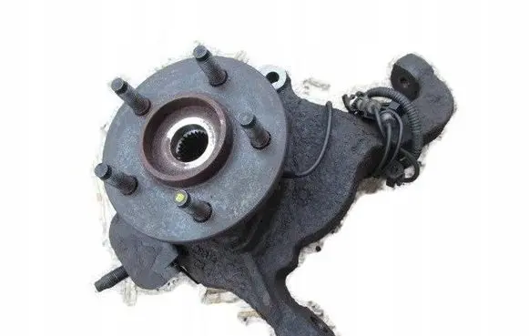 Jeep Cherokee III KJ Front wheel hub spindle knuckle