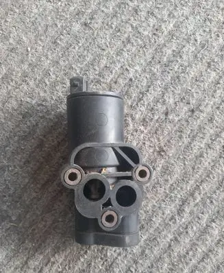 Audi 100 S4 C4 Idle control valve (regulator) 078133455