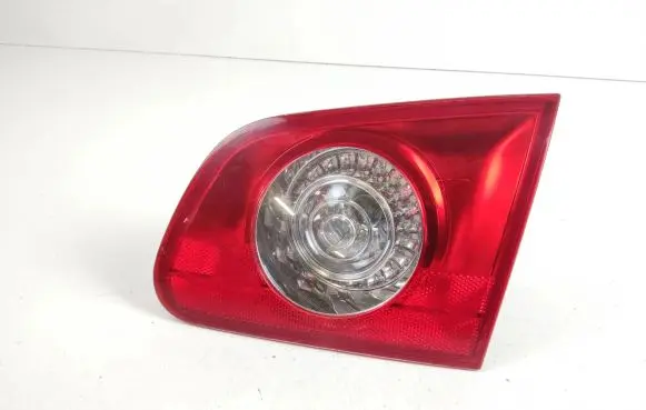 Volkswagen PASSAT B6 Tailgate rear/tail lights 3C9945094