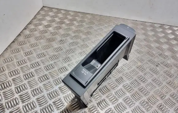 Seat Altea USB control unit 6j0035342e 1p0971262a 5p0035341g