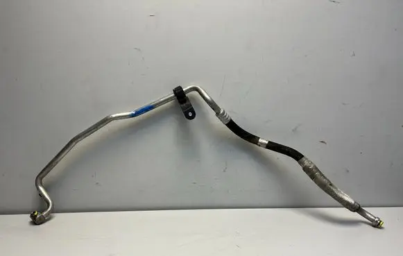 BMW M3 e92 Air conditioning (A/C) pipe/hose 9122621