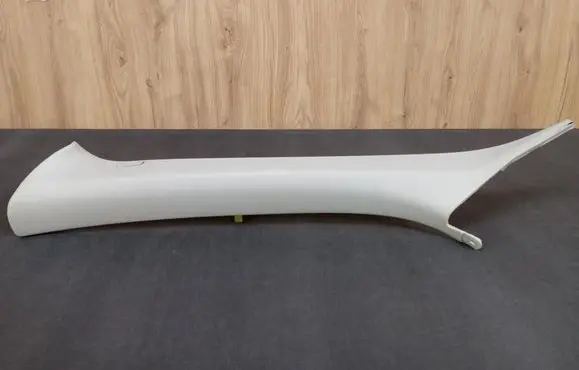 Volvo V40 Cross country (A) pillar trim 31102345