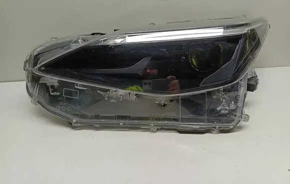 Toyota Yaris Cross Headlight/headlamp 0D310