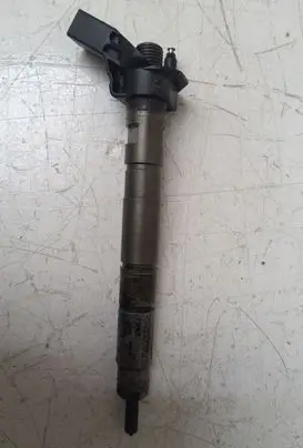 Audi Q7 4L Fuel injector 059130277AH