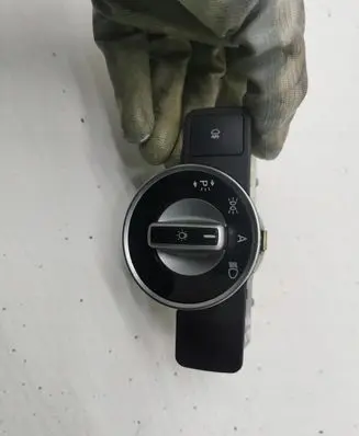Mercedes-Benz E W212 Fog light switch A2129056800