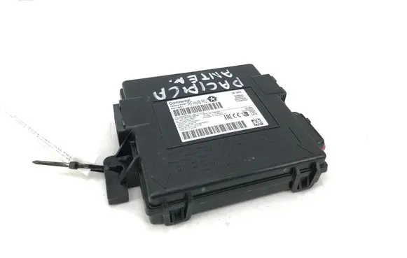 Chrysler Pacifica Keyless (KESSY) go control unit/module P68366862AA
