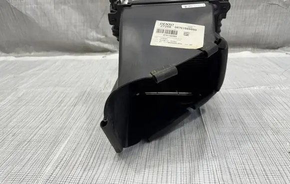 Maserati Grecale Optional radiator 670156569