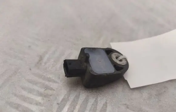 Lexus RX 450H Airbag deployment crash/impact sensor 8917378010