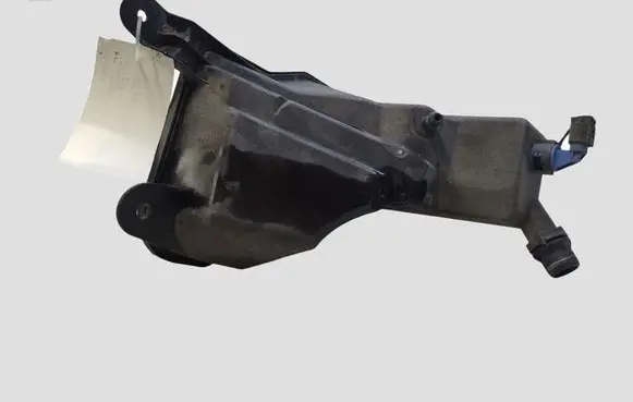 BMW 3 E90 E91 Coolant expansion tank/reservoir 781059202