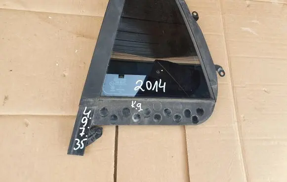 Volvo V40 Cross country Rear vent window glass BD1UC