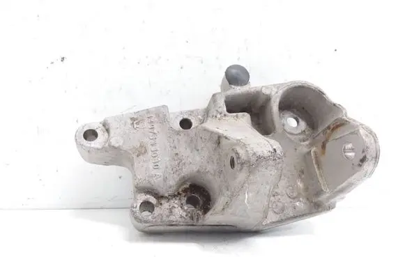 Peugeot 807 Engine mounting bracket 1497543080A