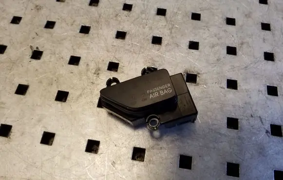 KIA Rio Other devices 299107818