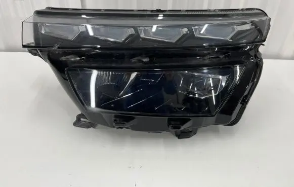 Skoda Kamiq Headlight/headlamp 658941015B 0021377708 658941015