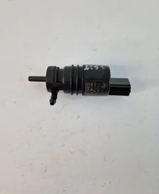 BMW 1 F20 F21 Windscreen/windshield washer pump 7302589