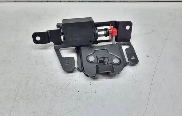 BMW X3 E83 Tailgate/trunk/boot lock/catch/latch 7201561 51247201561