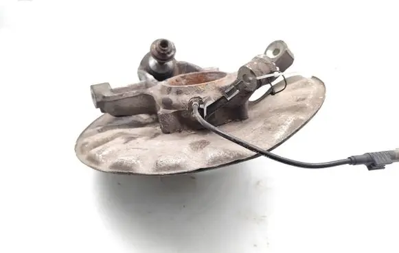 Mercedes-Benz ML AMG W166 Rear wheel hub A1663570206