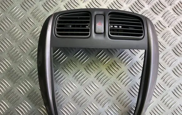 Mazda Premacy Dash center air vent grill C10055211 55211