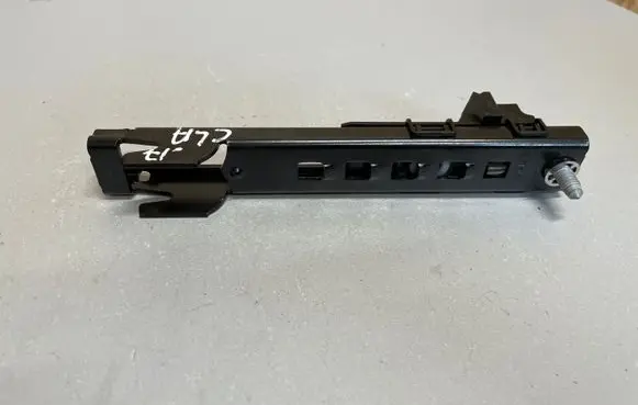 Mercedes-Benz CLA C117 X117 W117 Seat belt height adjuster A0008600388