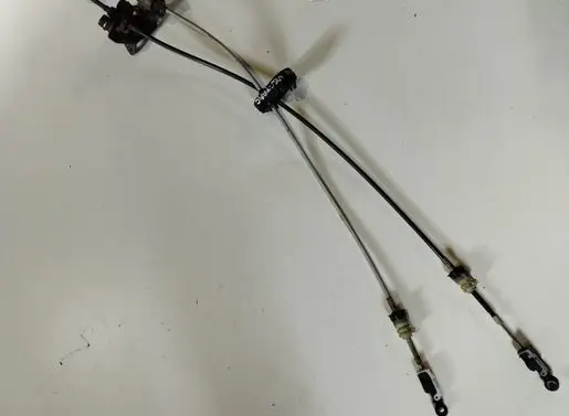 Opel Vectra C Gear shift cable linkage 55559460 55351918
