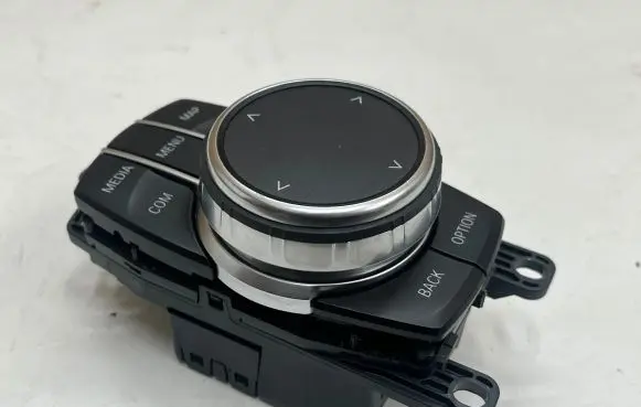 BMW M5 F90 Head unit multimedia control 65829459631 19226310 3922416