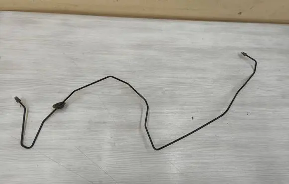 Audi Q2 - Brake line pipe/hose 5Q1614723E