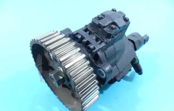 Peugeot Partner Fuel injection high pressure pump IMPRK1241002