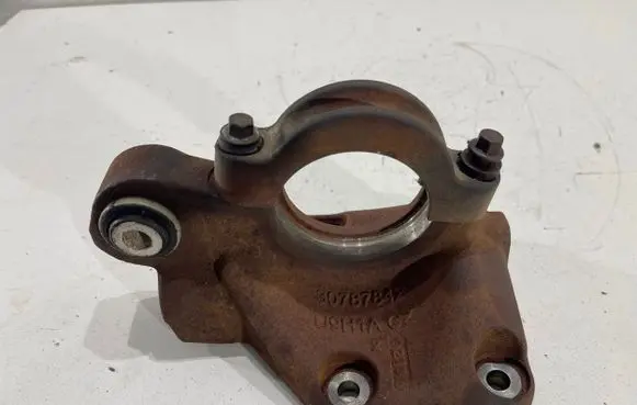 Volvo XC60 Driveshaft support bearing bracket 30787842 U9H1ACZ