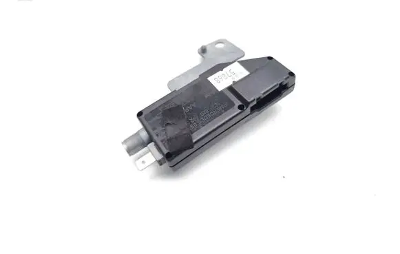Mercedes-Benz ML W163 Aerial antenna amplifier 1638200089