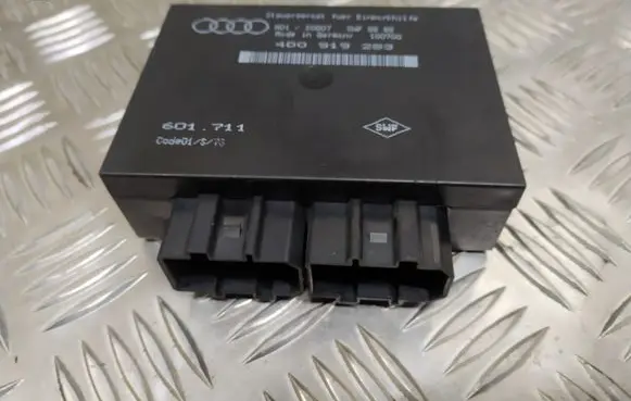 Audi A6 S6 C5 4B Parking PDC control unit/module 4D0919283