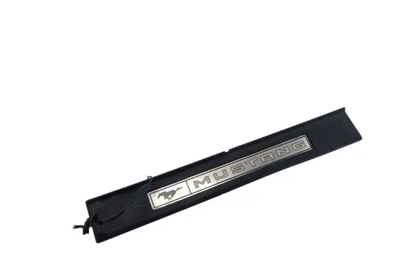 Ford Mustang VI Front sill trim cover FR3B6313222