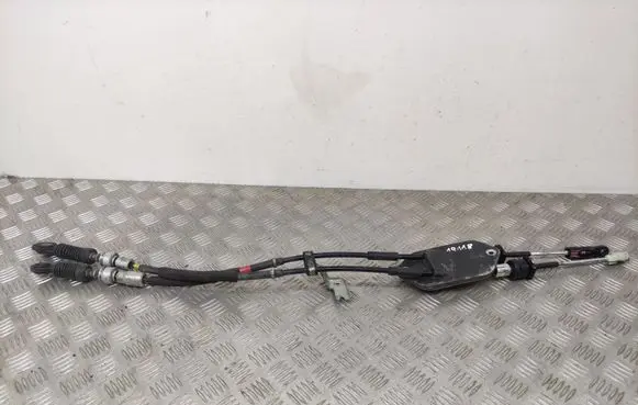 Toyota Yaris Gear shift cable linkage