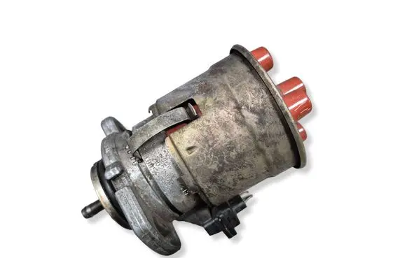 Volkswagen Golf III Spark distributor 030905205AC