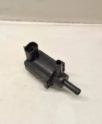 Toyota Prius (XW20) Turbo solenoid valve 9091012259 10G25