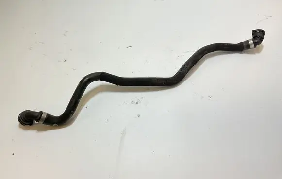 BMW 3 G20 G21 Engine coolant pipe/hose 16138010