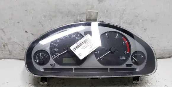 Mitsubishi Carisma Speedometer (instrument cluster) OP0179001 OPO352004