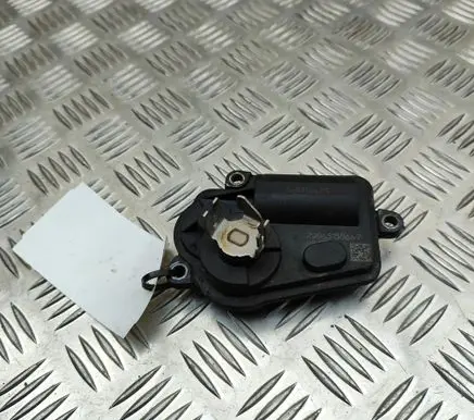 BMW X5 G05 Intake manifold valve actuator/motor 8582069