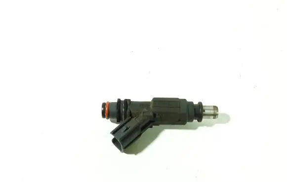 Toyota Corolla E120 E130 Fuel injector 232500D030 0280156019