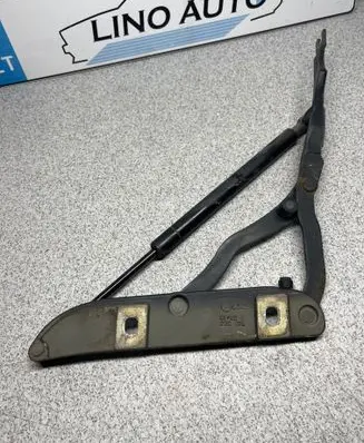 BMW 3 E46 Tailgate/trunk/boot hinge 8220074