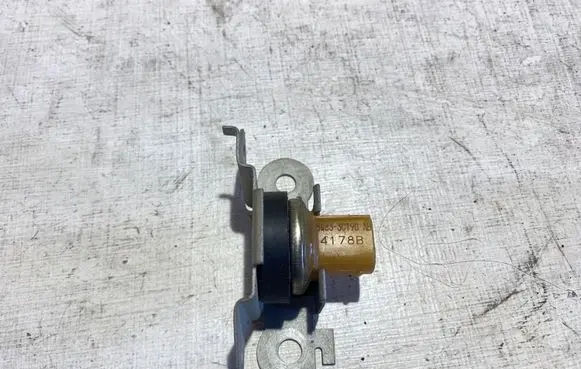 Land Rover Range Rover Sport L494 Acceleration sensor 8W833C190AB 4178B