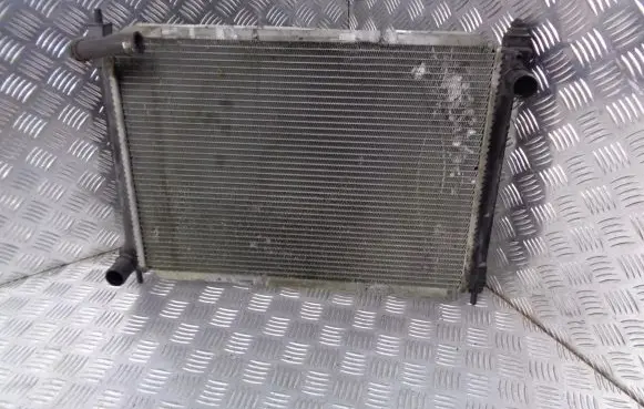 Nissan Note (E11) Radiator set 