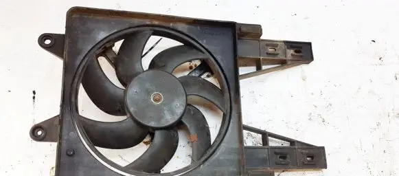 Fiat Punto (176) Radiator cooling fan shroud