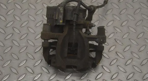 BMW 2 F44 Rear brake caliper 1543680