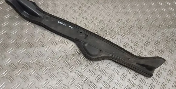 Toyota Yaris Fender end trim 538270D100