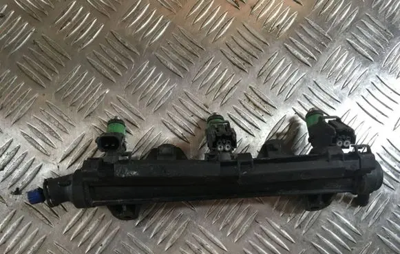Seat Ibiza III (6L) Fuel injector 03E133320 225201012 6292